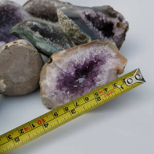 Petite géode de cristal, géode d'améthyste naturelle, agate druzy, grotte de 3 à 5 pouces pour la vente en gros - Product Image 3