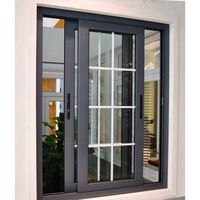 Fenêtre minimaliste haut de gamme avec cadre en aluminium blanc pour balcon et hôtel