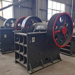 Diesel Mobile Rock River Pebble Construction Waste Jaw Small PE150*250 Stone Crusher <b>Machine</b> - Product Image 3