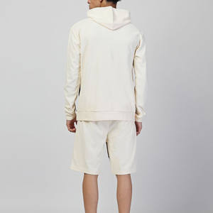 ชุดเซ็ตฮู้ดดี้และกางเกงขาสั้นสีพื้นระบายอากาศสำหรับผู้ชาย ฤดูใบไม้ร่วง พร้อมโลโก้สั่งทำพิเศษ สวมใส่สบายๆ - Product Image 6