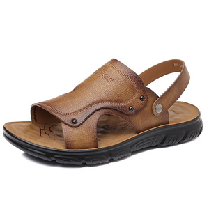 รองเท้าแตะหนังผู้ชาย พื้นยางกันลื่น ส้นสูง 1-3 ซม. รองเท้าลำลองใส่เที่ยวทะเล เดินป่า ขับรถ รองเท้าคุณพ่อ - Product Image 5