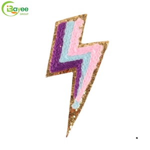 Fabricant en gros de patchs brodés en chenille écologiques, pailletés et colorés pour sacs et vêtements - Product Image 4