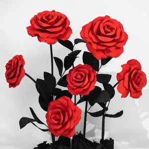 Rose Giganti <span class=keywords><strong>di</strong></span> Carta Personalizzate per Creare un'Atmosfera Mozzafiato per Decorazioni Matrimoniali, Feste, Centri Commerciali, Stile Gotico - Product Image 1