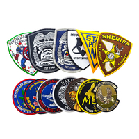Écusson brodé personnalisé de forme ronde, badges d'uniforme avec bordure Merrow, applique à coudre pour veste et casquette, fourniture directe du fabricant en gros