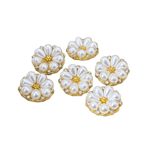 Cabello hecho a mano, venta directa de fábrica, materiales Diy, flor de aleación, botones de diamantes, tocados, accesorios de flores de perlas - Product Image 3