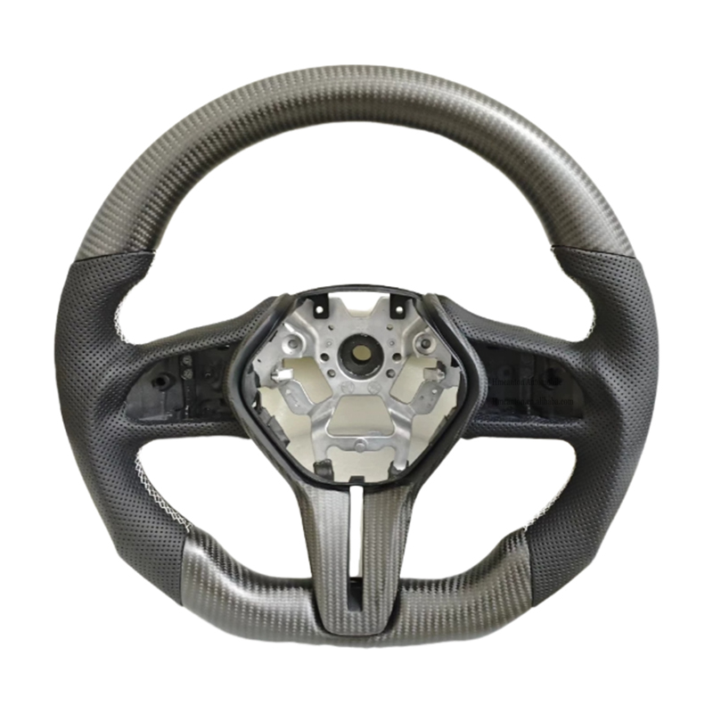 หนังพรุน + คาร์บอนไฟเบอร์ + เย็บสีขาว