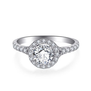 Anillo de compromiso de plata de ley 925 con halo y circonita cúbica, alternativa al reloj de pulsera - Product Image 6