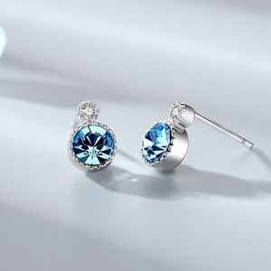 <span class=keywords><strong>Orecchini</strong></span> a Perno in <span class=keywords><strong>Argento</strong></span> Sterling 925 con Cristalli di Zirconio per Donne, Gioielli Raffinati per Fidanzamento e Matrimonio, Vendita all'Ingrosso - Product Image 4