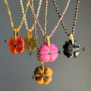 Collar de Lujo con Incrustaciones de Piedras Naturales en Forma de Flor, Chapado en Oro, Aleación de Cobre, Personalizado, para Mujer - Product Image 6