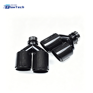ปลายท่อไอเสียคาร์บอนไฟเบอร์สีดำเงา พร้อมแกนในสแตนเลส 304 สำหรับอุปกรณ์ตกแต่งท่อไอเสียรถยนต์แบบสากล - Product Image 1