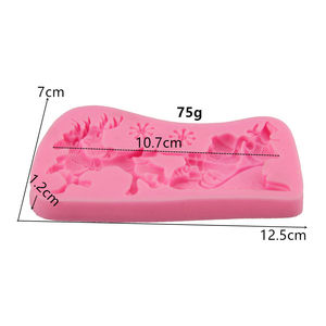 スノーフレーク型DIYシリコンモールドの3個の3Dサンタクローストナカイそり - Product Image 2