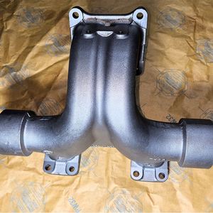 Venta al por mayor de fábrica: Colector de escape 6240-11-5230 SAA6D170E-3QSK23 para excavadoras EX1200-6 y PC1250-8 - Product Image 1