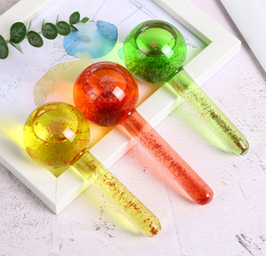 เครื่องนวดหน้าเย็นสำหรับใบหน้าทำน้ำแข็งก้อนก้อน - Product Image 1