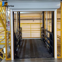 Hydraulischer Kleiner Lastenaufzug 1000kg 2 Tonnen Zwei- oder Vier-Säulen-Führungsschienen-Lastenliftplattform