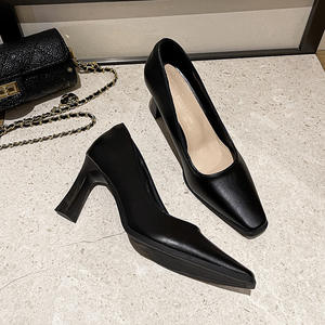 Chaussures à talons hauts à bout pointu pour femmes, en cuir, décontractées, d'été, motif uni, <span class=keywords><strong>petit</strong></span> <span class=keywords><strong>talon</strong></span>, logo avant, pour robe longue - Product Image 3