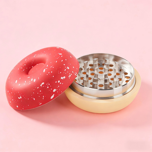 Molino de Hierbas Secas Clásico Rukioo de 72 mm y 3 Partes, de Aleación de Zinc, en Forma de Donut - Product Image 4