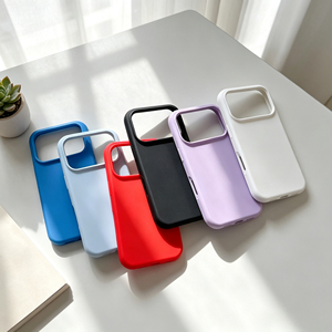 Coque de téléphone portable en silicone pur couleur premium pour <span class=keywords><strong>iPhone</strong></span> 17 Pro Max – Housse de protection légère - Product Image 4
