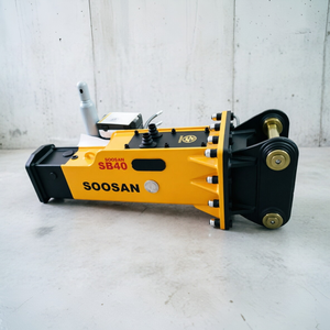 Casse-roche hydraulique SOOSAN SB40 de type boîte pour mini-excavatrices et chargeuses-pelleteuses de 4 à 9 tonnes, pour la construction - Product Image 1