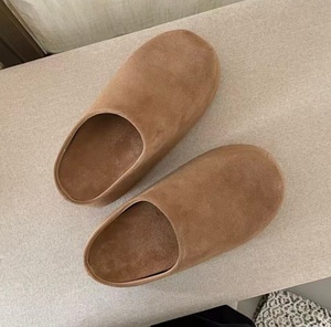 Mocassins montants à semelle Birkenstock, dessus en cuir de vison sans talon, pantoufles Mueller décontractées type UGG pour se détendre - Product Image 1