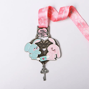 Médailles de marathon personnalisées OEM, médailles de course <span class=keywords><strong>à</strong></span> pied avec gravure de logo - Product Image 5