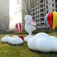 Conception et personnalisation gratuites de statues d'animaux en résine résistantes à la corrosion pour la décoration des fêtes avec logo et couleurs personnalisés