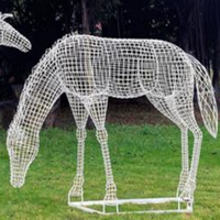 Sculpture creuse extérieure faite sur commande de cheval d'acier inoxydable statut animal en métal à vendre