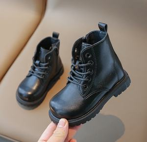 Nouvelles bottes courtes pour enfants style britannique, chaussures en cuir solides pour garçons, bottes courtes en cuir à lacets pour étudiants - Product Image 6