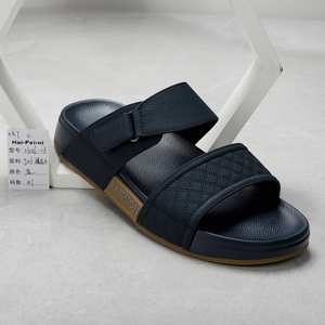 Sandales plates classiques de luxe pour hommes, fabriquées en Guangdong, avec plateforme rehaussante, design nouveau et confortable, produit le plus vendu - Product Image 6