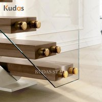 Garde-corps moderne en verre Mono Stringer en bois Escalier flottant en métal personnalisable Escaliers pour villa de luxe Home Interior Design