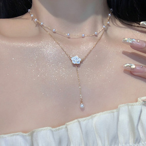 Collar de Perlas de Imitación con Borlas Multicapa y Colgante de Flor Sencillo para Mujer, Joyería de Moda para Fiesta, Cadena para Clavícula - Product Image 1