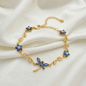 Exquisito Conjunto de Pulsera y Cadena para Clavícula de Latón Brillante con Zirconia, Hoja Verde y Flor de Melocotón, Regalo para el Día de San Valentín, Estilo Casual/Deportivo - Product Image 3