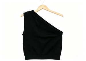 Débardeur en tricot asymétrique en coton certifié BCI, noir, à une épaule, sans manches - Product Image 3