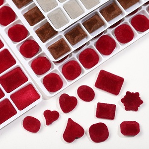 Punta de terciopelo festivo rojo de Año Nuevo, accesorios de uñas de terciopelo de diamante inferior, adornos de Arte de uñas de azúcar de roca cuadrada gruesa despiezada - Product Image 3