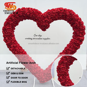 Arche de fleurs de mariage artificielles lisses en soie rose en forme de coeur 1.8-2.4m taille personnalisable et couleur toile de fond de mariage - Product Image 2