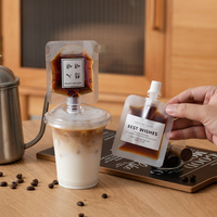 Sac à expresso liquide en PE transparent givré, jetable et recyclable, à trois compartiments, avec poignée longue, enduit UV et imprimé à l'écran