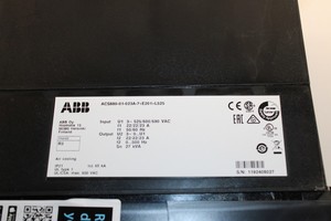 Variador de Frecuencia ACS880-01-023A-7 para PLC - Product Image 3