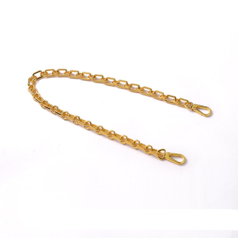 Fermoir de triangle d'or