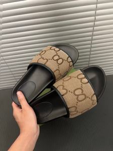 Nouvelles sandales de plage de luxe 2026 pour femmes, sandales d'extérieur de créateur, claquettes originales de marque pour femmes - Product Image 2