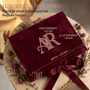 Scatola Regalo di Lusso Personalizzata in Velluto Bordeaux con Chiusura Magnetica e Monogramma in Lamina d'Oro per Inviti di Nozze e Confezioni <span class=keywords><strong>VIP</strong></span> PR - Product Image 2