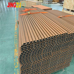 Panel de Pared Ranurado WPC de Bajo Precio, Panel de Revestimiento de Madera y Plástico Compuesto de 2900 mm con Cara Hueca, WPC <span class=keywords><strong>para</strong></span> Revestimiento Exterior - Product Image 2