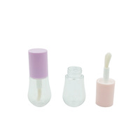Vente en gros 15ml en forme d'ampoule avec logo personnalisé rose clair jaune mignon brillant à lèvres vide fantaisie tubes avec bouchon à vis de forme ronde