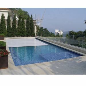 Rodillo de cubierta de piscina automático retráctil eléctrico Popular listón de PC rígido para piscinas - Product Image 3