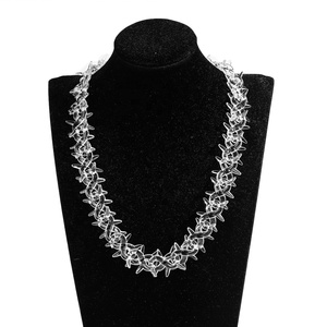 Collana Hip Hop 2024 di Tendenza, Gioielli da Uomo Punk Cool, Catena con Spine, Creativa con Maglie Infinite in Acrilico Trasparente, per Uomini e Donne - Product Image 5