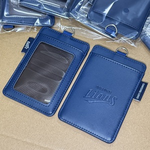 <span class=keywords><strong>Porte</strong></span>-carte d'identité en cuir <span class=keywords><strong>personnalisé</strong></span> avec logo sur mesure, cordon vertical et étui pour <span class=keywords><strong>badge</strong></span> – Idéal pour les cadeaux d'entreprise et les événements - Product Image 3