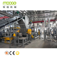 Ligne de production de machines de recyclage de plastique entièrement automatique pour les flocons de bouteilles en PET, avec décapage des étiquettes, ouverture des balles et déshydratation