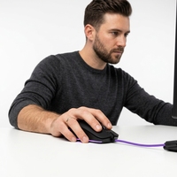 Desain Ergonomis Mouse Gaming Berkabel USB Isi Ulang 6 Tingkat Dapat Disesuaikan 800-6400 Dpi LED Backlit Sensor Optik untuk Tangan Kanan