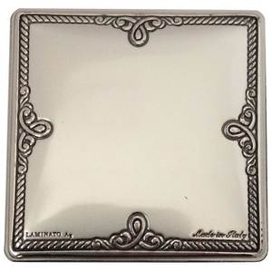 Placa Decorativa Cuadrada BLAZON Tamaño 46x46 mm - Product Image 1