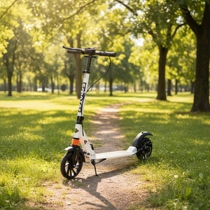 สกู๊ตเตอร์ไฟฟ้าสองล้อขนาด 8 นิ้ว พับเก็บได้รวดเร็ว สำหรับเด็ก ดีไซน์ใหม่ทันสมัย พร้อมล้อ PU สไตล์เล็กๆ แบบกระดานโต้คลื่น - Product Image 2