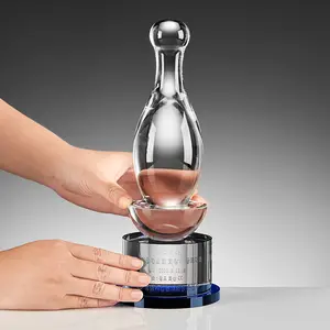 Custom Hot Sale Luxe Transparante Bowling Pins Ball Trophy Cup Metal Sport Award Glas Crystal Bowling Trofee Met Houder