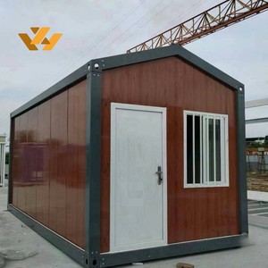 Maison conteneur préfabriquée moderne à prix abordable, très demandée, avec clôtures, confortable, à toit triangulaire - Product Image 1